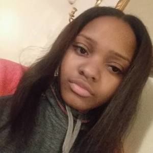 Meet your Posher, Lakeisha